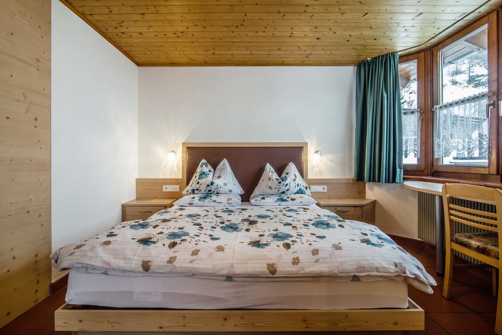 Residence A Val San Cassiano  Exterior photo