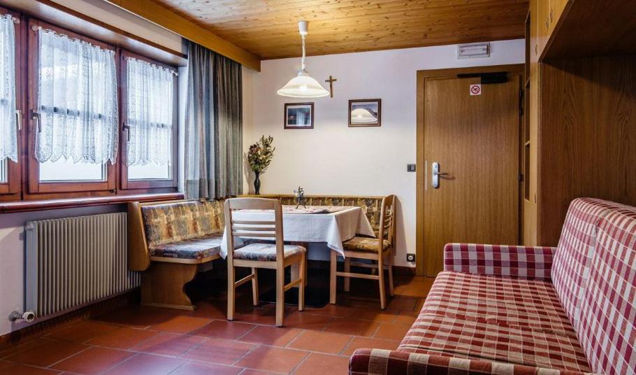 Residence A Val San Cassiano  Exterior photo